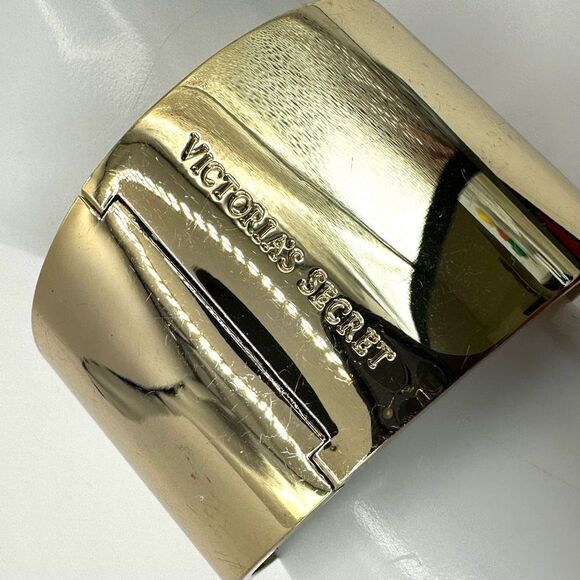 Victoria's Secret gold tone and rhinestone wide bangle bracelet - Picture 3 of 7